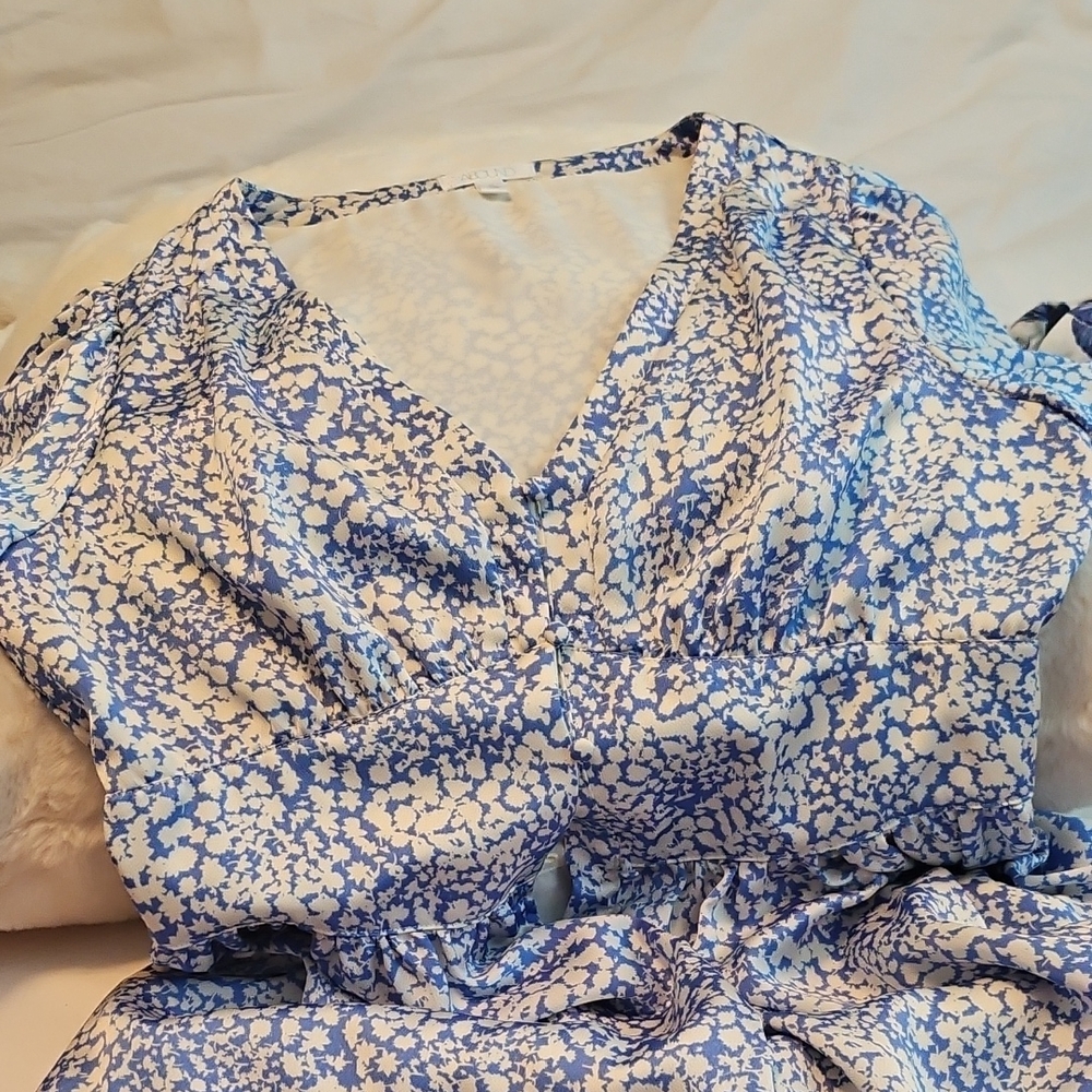 Abound Blue and White Patterned Garment